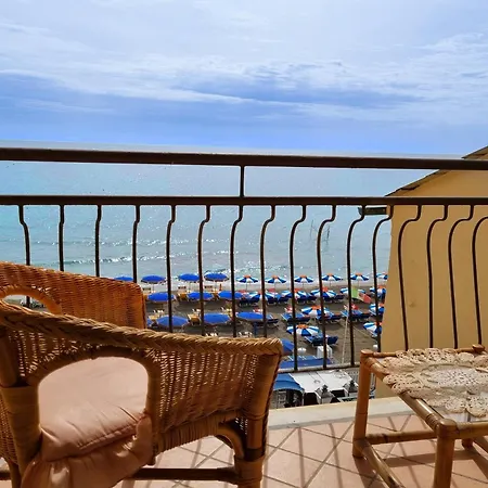 Il Bijou Di Rossella - Front- Happy Alassio