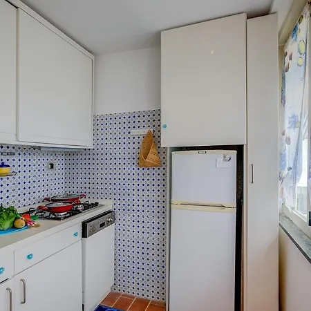 Il Bijou Di Rossella - Beach Front Duplex With Balcony - Happy Rentals
