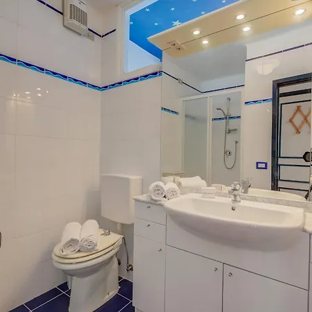 Il Bijou Di Rossella - Front- Happy Apartmán Alassio