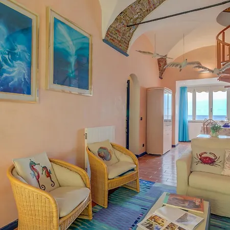 Il Bijou Di Rossella - Front- Happy Apartamento Alassio